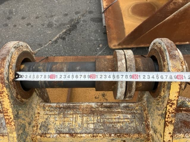 SLOPE BUCKET — Auction (lot 8458-6110)
