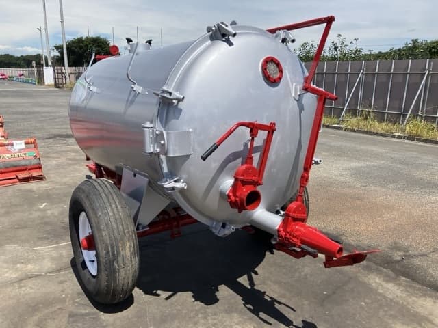 VACUUM TANK — Auction (lot 8458-6301)