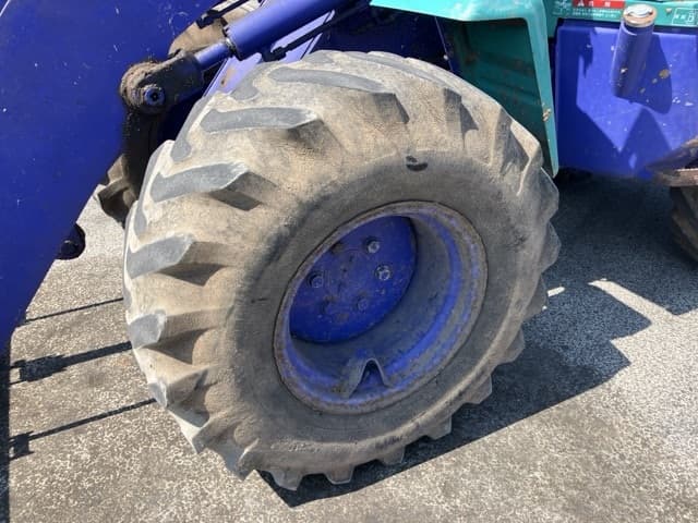 MINI WHEEL LOADER — Auction (lot 8458-64)