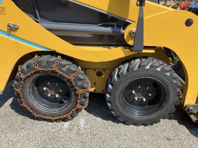 SKID STEER LOADER — Auction (lot 8458-66)