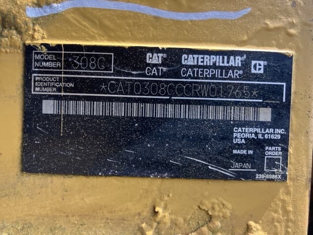 EXCAVATOR — Auction (lot 8458-67)