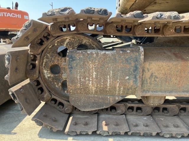 EXCAVATOR — Auction (lot 8458-67)