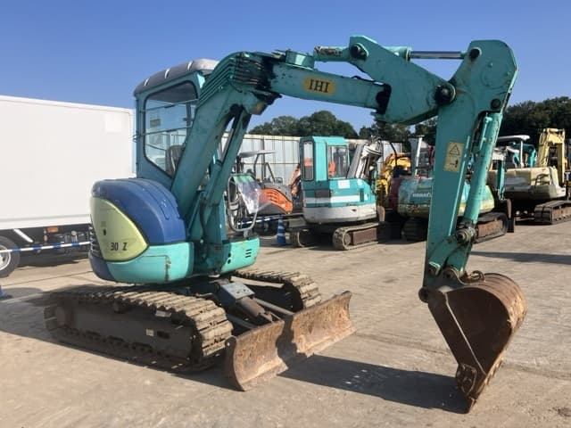MINI EXCAVATOR — Auction (lot 8458-69)