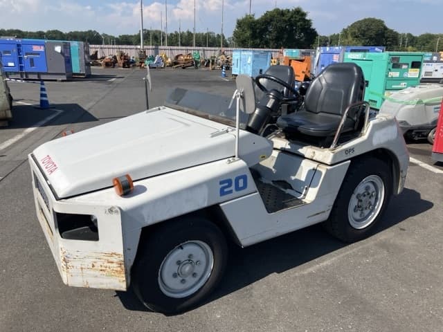 towing tractor — Auction (lot 8458-7001)
