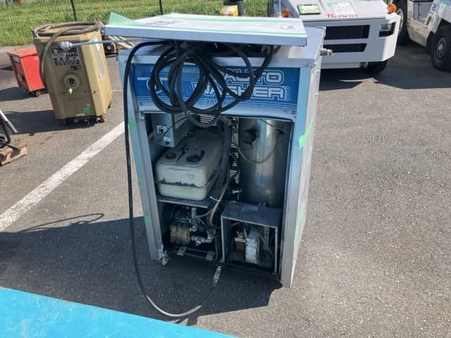 HIGH PRESSURE WASHING MACHINE — Auction (lot 8458-7019)