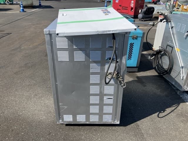 HIGH PRESSURE WASHING MACHINE — Auction (lot 8458-7019)