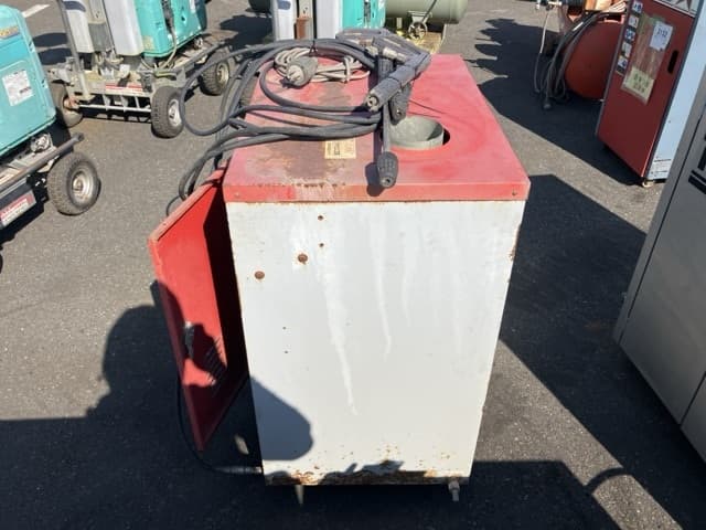 HIGH PRESSURE WASHING MACHINE — Auction (lot 8458-7021)