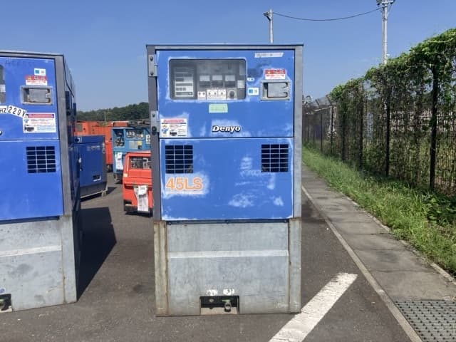 GENERATOR — Auction (lot 8458-7026)