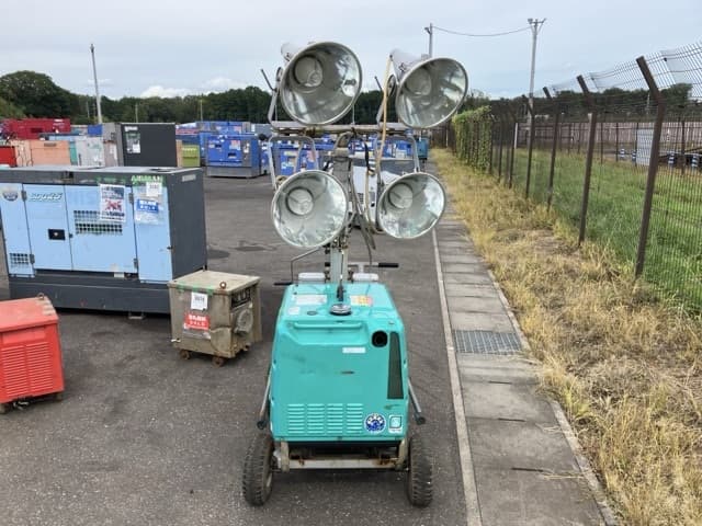 FLOODLIGHT — Auction (lot 8458-7059)