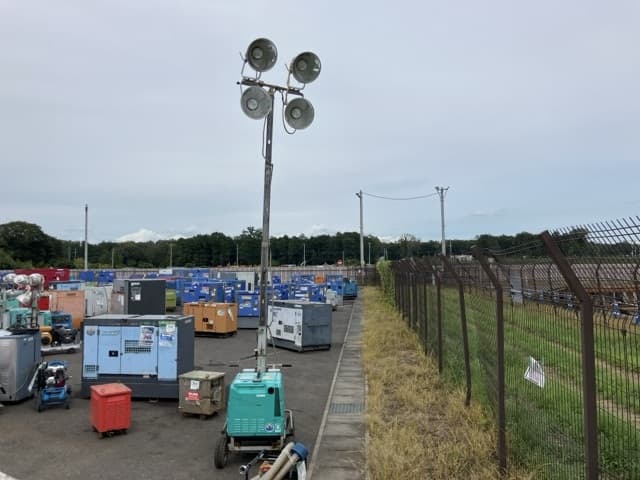 FLOODLIGHT — Auction (lot 8458-7059)