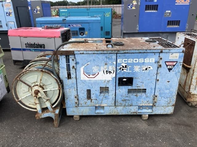 COMPRESSOR — Auction (lot 8458-7063)