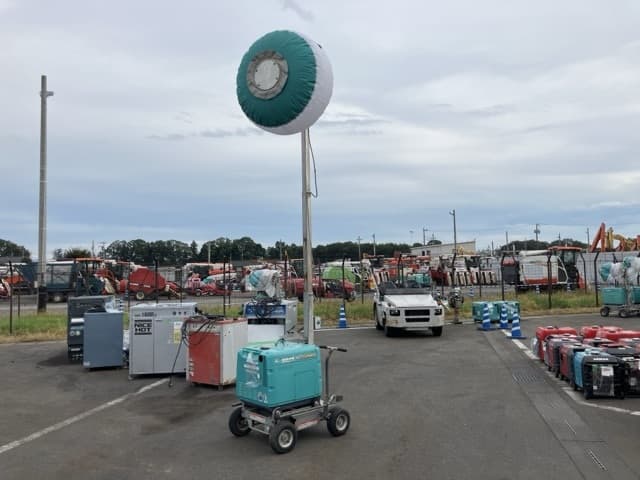 FLOODLIGHT — Auction (lot 8458-7066)