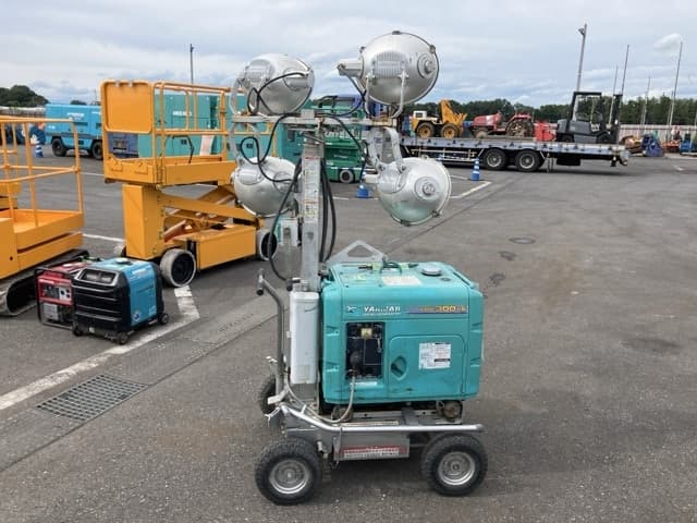 FLOODLIGHT — Auction (lot 8458-7076)