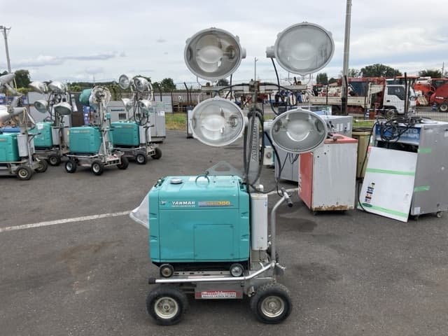 FLOODLIGHT — Auction (lot 8458-7077)