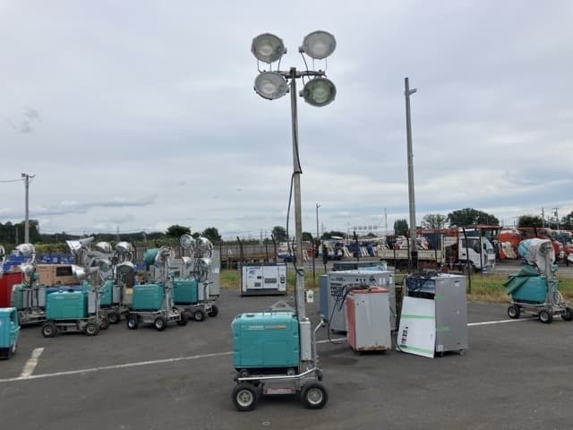 FLOODLIGHT — Auction (lot 8458-7077)