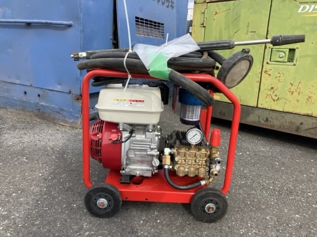 HIGH PRESSURE WASHING MACHINE — Auction (lot 8458-7084)