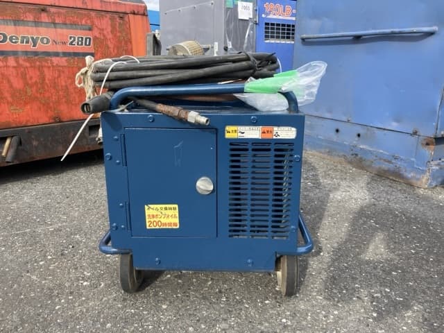 HIGH PRESSURE WASHING MACHINE — Auction (lot 8458-7085)