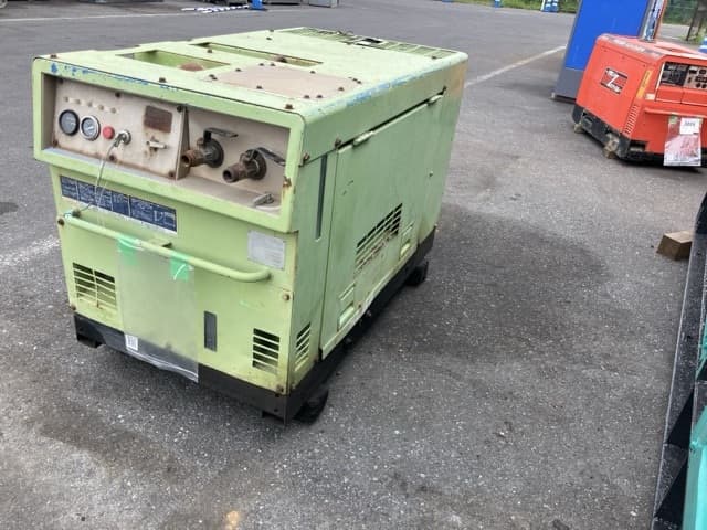 COMPRESSOR — Auction (lot 8458-7117)