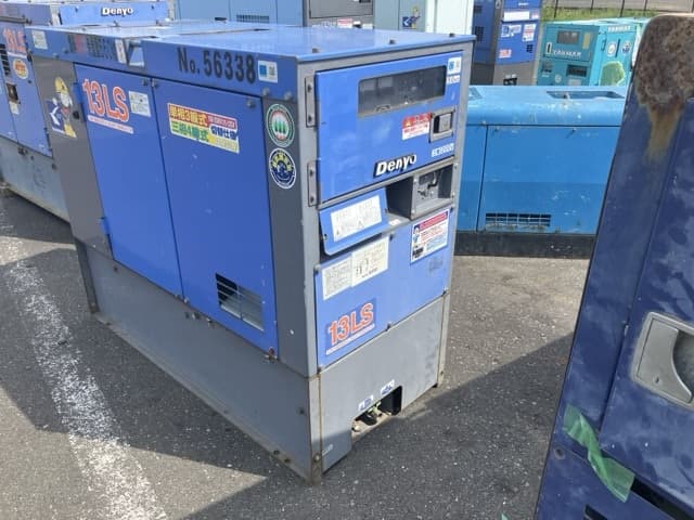 GENERATOR — Auction (lot 8458-7121)