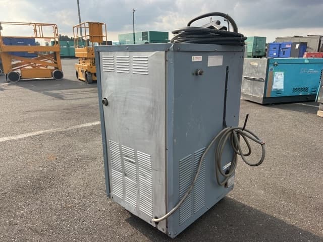 HIGH PRESSURE WASHING MACHINE — Auction (lot 8458-7126)