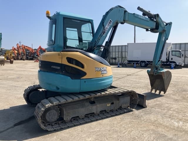 MINI EXCAVATOR — Auction (lot 8458-74)