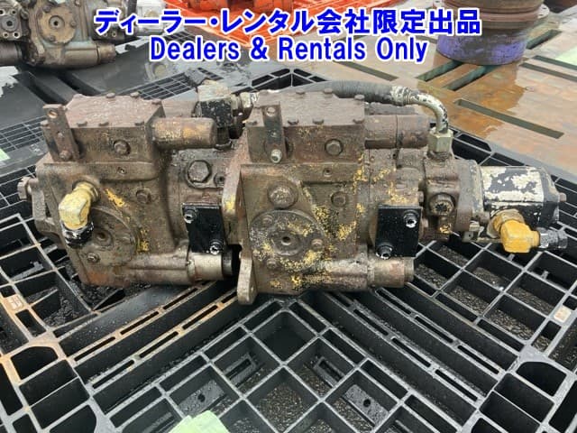 HYDRAULIC PUMP — Auction (lot 8458-7402)
