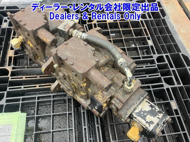 HYDRAULIC PUMP — Auction (lot 8458-7402)