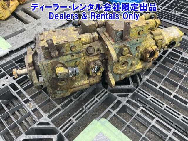 HYDRAULIC PUMP — Auction (lot 8458-7410)