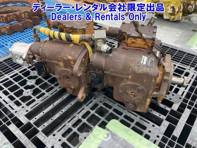 HYDRAULIC PUMP — Auction (lot 8458-7413)