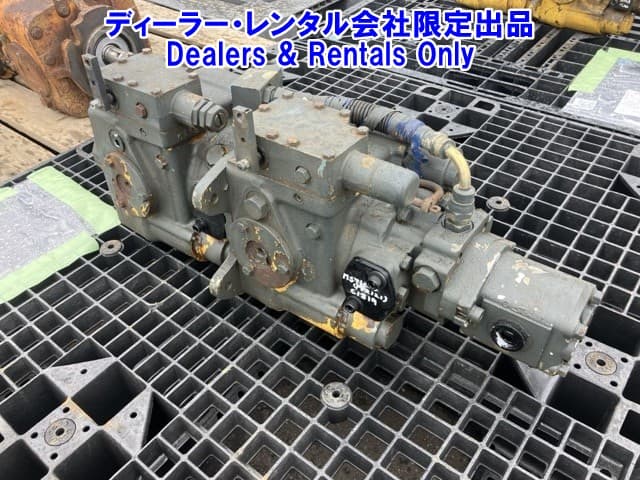 HYDRAULIC PUMP — Auction (lot 8458-7415)