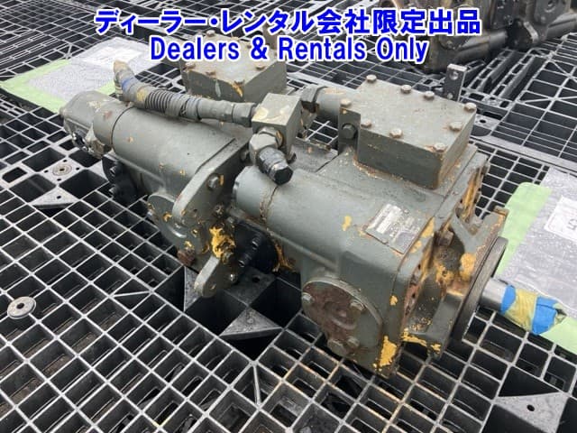 HYDRAULIC PUMP — Auction (lot 8458-7415)