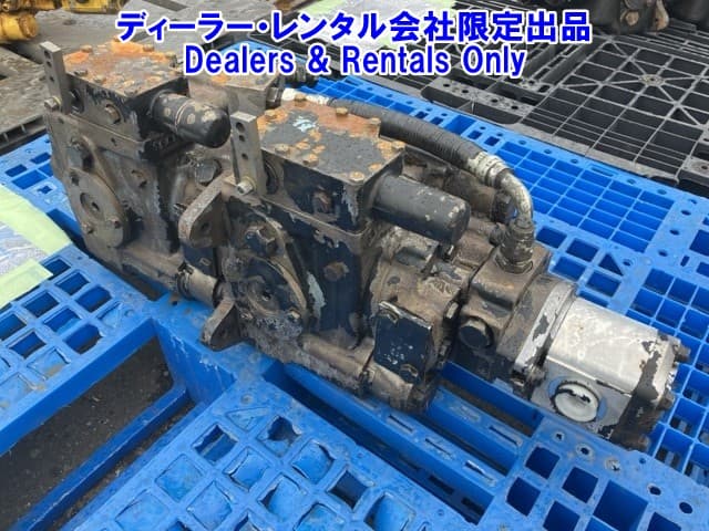 HYDRAULIC PUMP — Auction (lot 8458-7417)