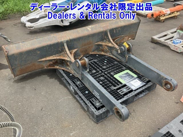 BLADE — Auction (lot 8458-7440)