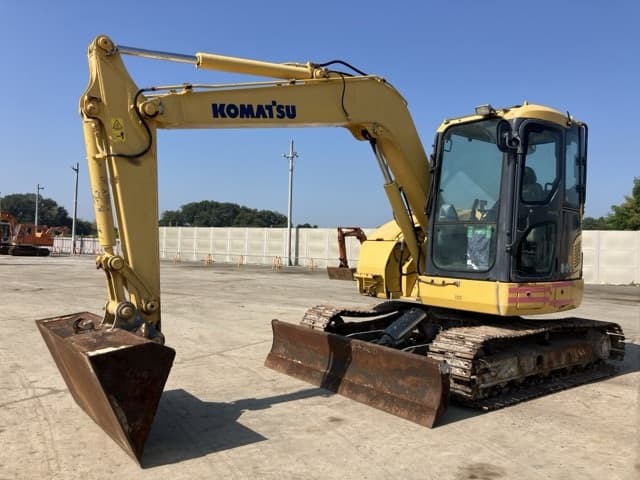 EXCAVATOR — Auction (lot 8458-75)