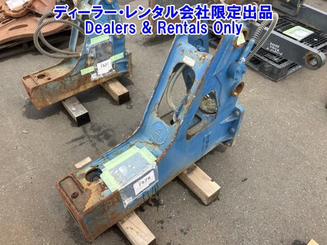 BREAKER — Auction (lot 8458-7526)