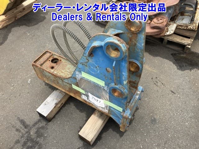 BREAKER — Auction (lot 8458-7527)