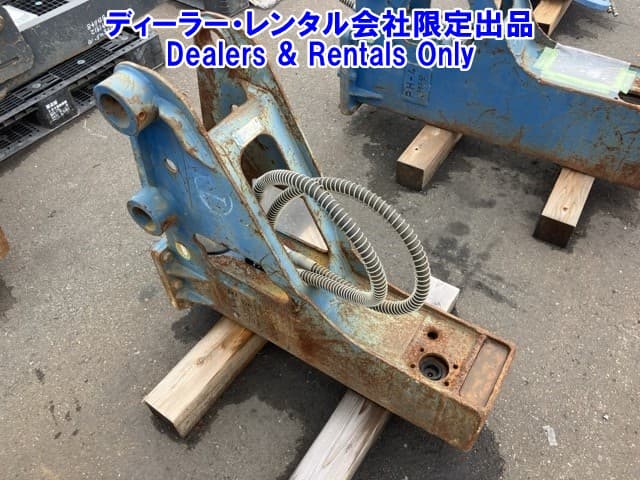 BREAKER — Auction (lot 8458-7527)