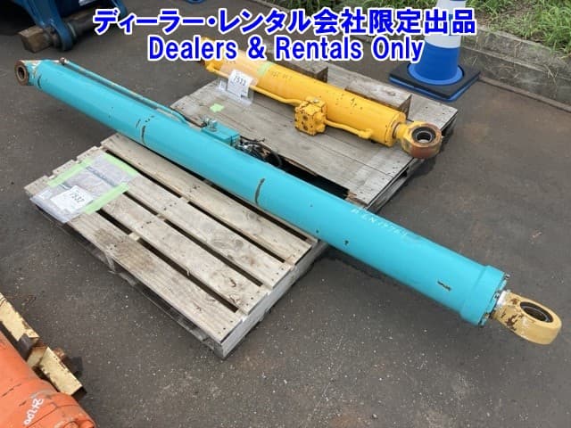 CYLINDER — Auction (lot 8458-7532)