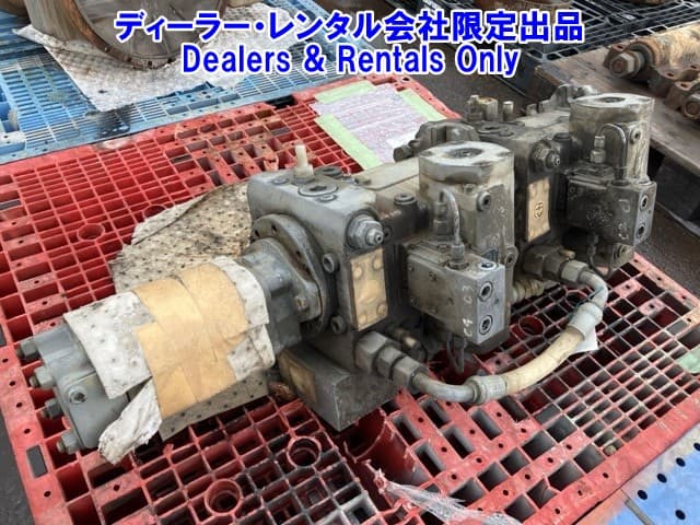 HYDRAULIC PUMP — Auction (lot 8458-7573)
