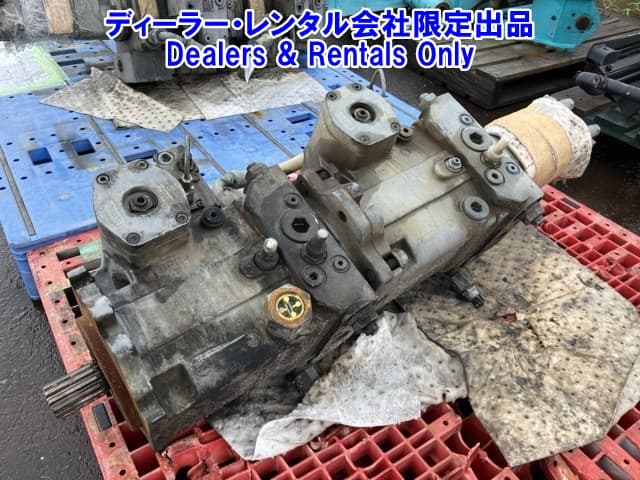 HYDRAULIC PUMP — Auction (lot 8458-7573)