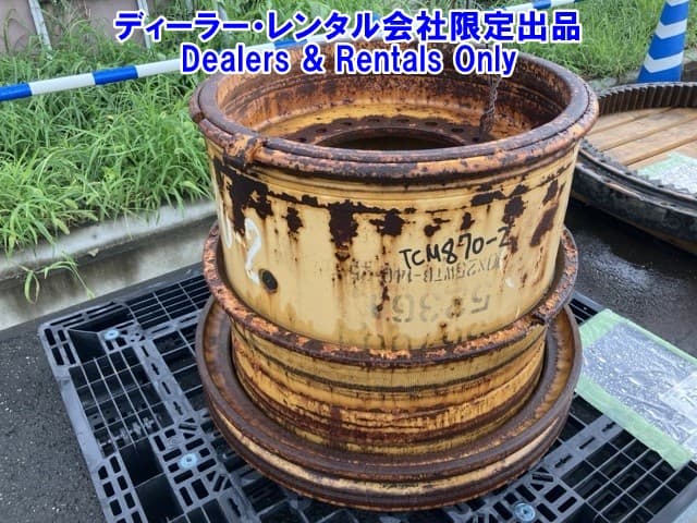 OTR TIRE — Auction (lot 8458-7576)