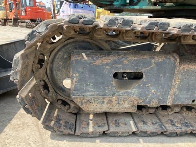 MINI EXCAVATOR — Auction (lot 8458-77)