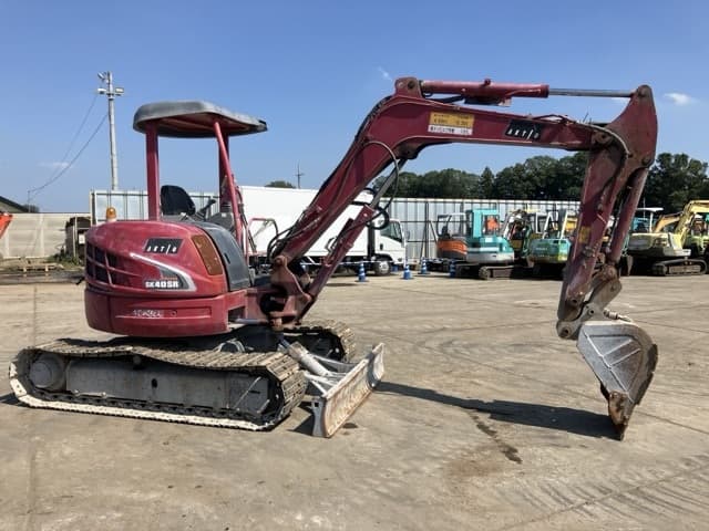 MINI EXCAVATOR — Auction (lot 8458-78)