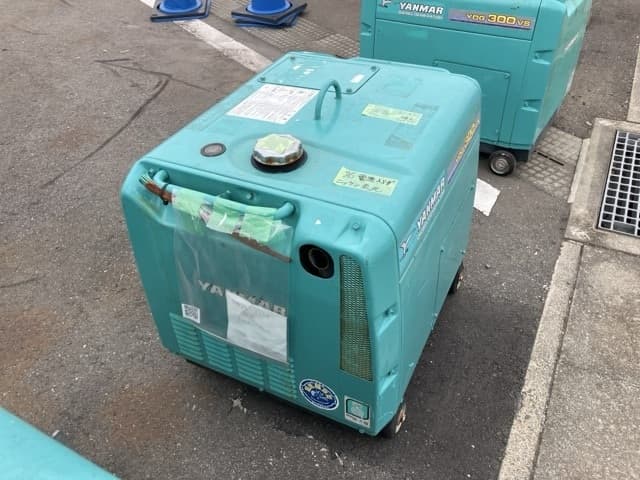 GENERATOR — Auction (lot 8458-7809)