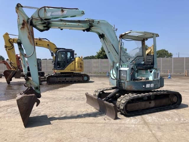 MINI EXCAVATOR — Auction (lot 8458-79)