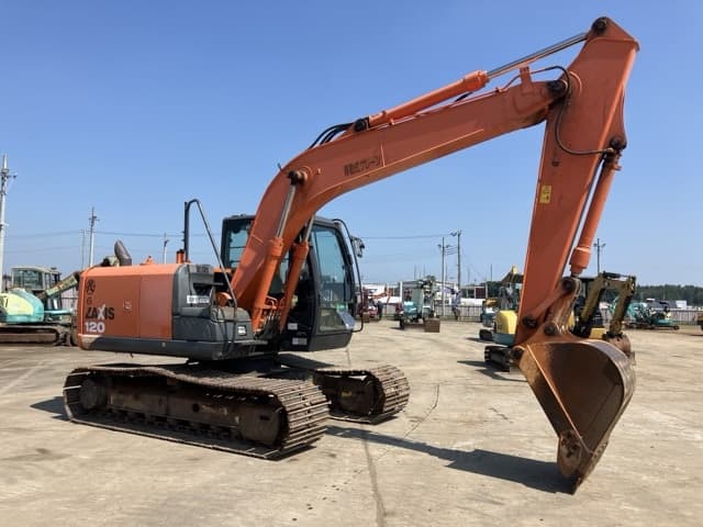 EXCAVATOR — Auction (lot 8458-80)