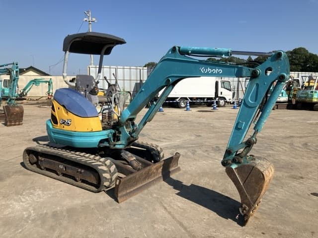 MINI EXCAVATOR — Auction (lot 8458-82)