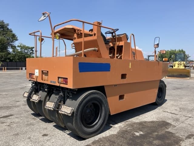 Tire Roller — Auction (lot 8458-83)