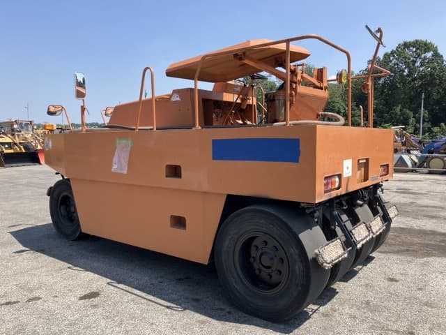 Tire Roller — Auction (lot 8458-83)