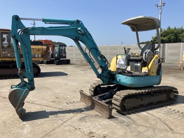 MINI EXCAVATOR — Auction (lot 8458-85)